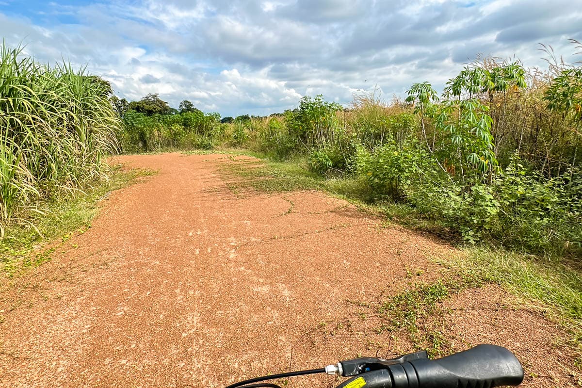 bicicleta, por libre, que ver, recorrido, ruta, sukhothai, tailandia, templos, viaje en familia, visitas