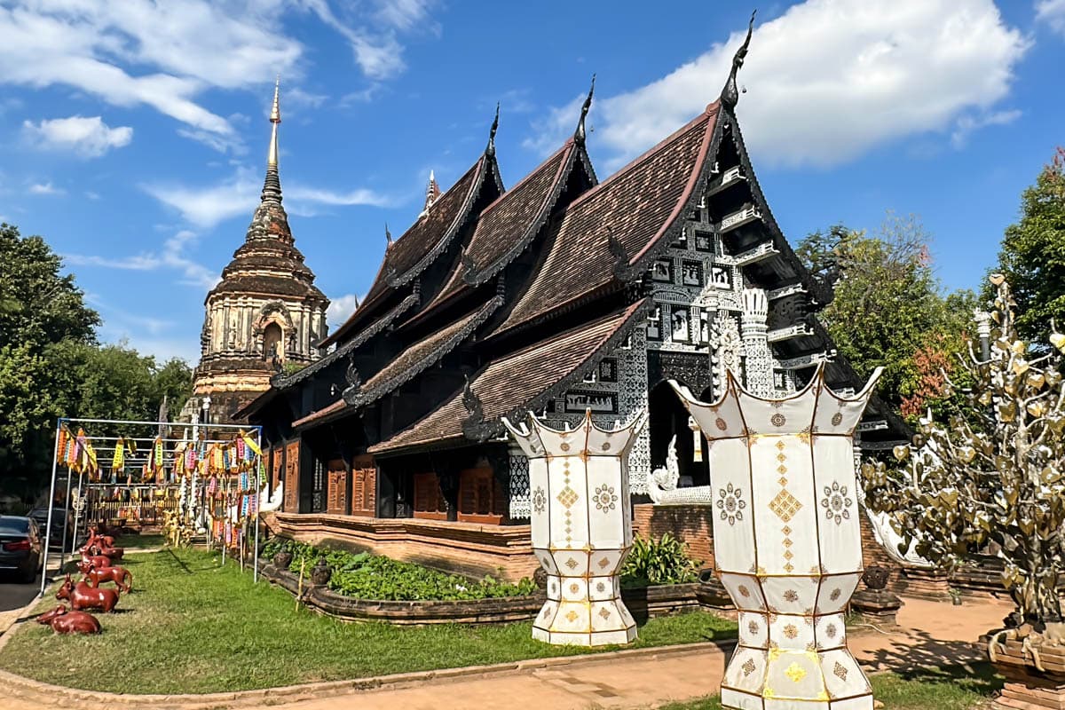 casco historico, Chiang Mai, masajes, por libre, que hacer, que ver, tailandia, templos, viaje en familia, visitar