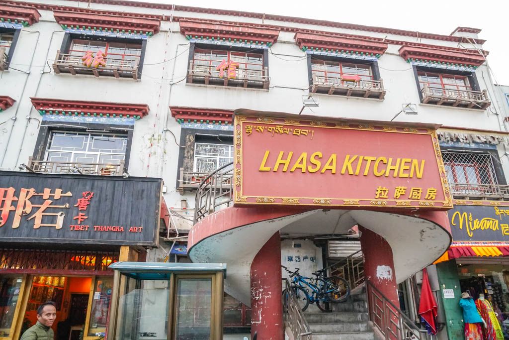 agencia especializada, China, donde dormir, Lasha, Lingkor, monasterio, que comer, que ver, Sera, Tíbet, viaje solo, visitas
