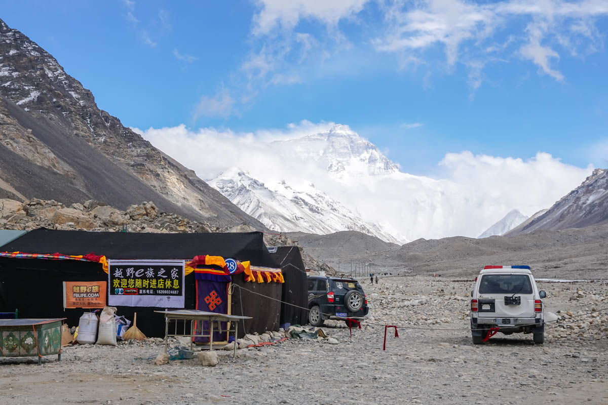agencia especializada, atardecer, campamento base, China, Everest, monasterio, Rombuk, Shegar, Tíbet, viaje solo