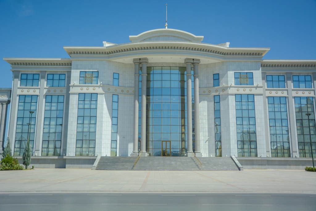 agencia especializada, Ashgabat, Asjabad, Awaza, Bokurdak, Erbent, Turkmenbashi, Turkmenistan, viaje en pareja